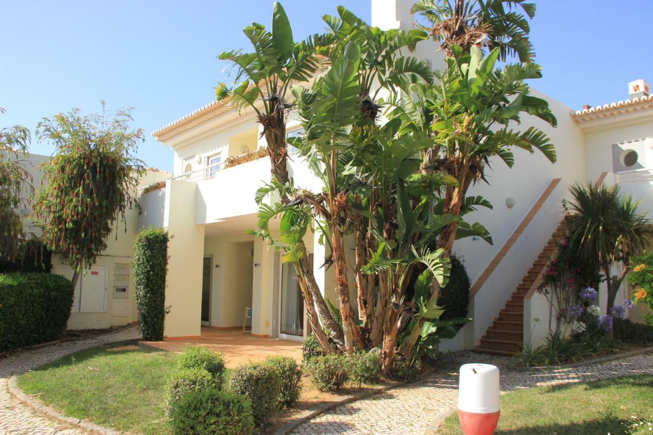 Apartment Vila Mos In Porto Mos Beach ลากอส ภายนอก รูปภาพ